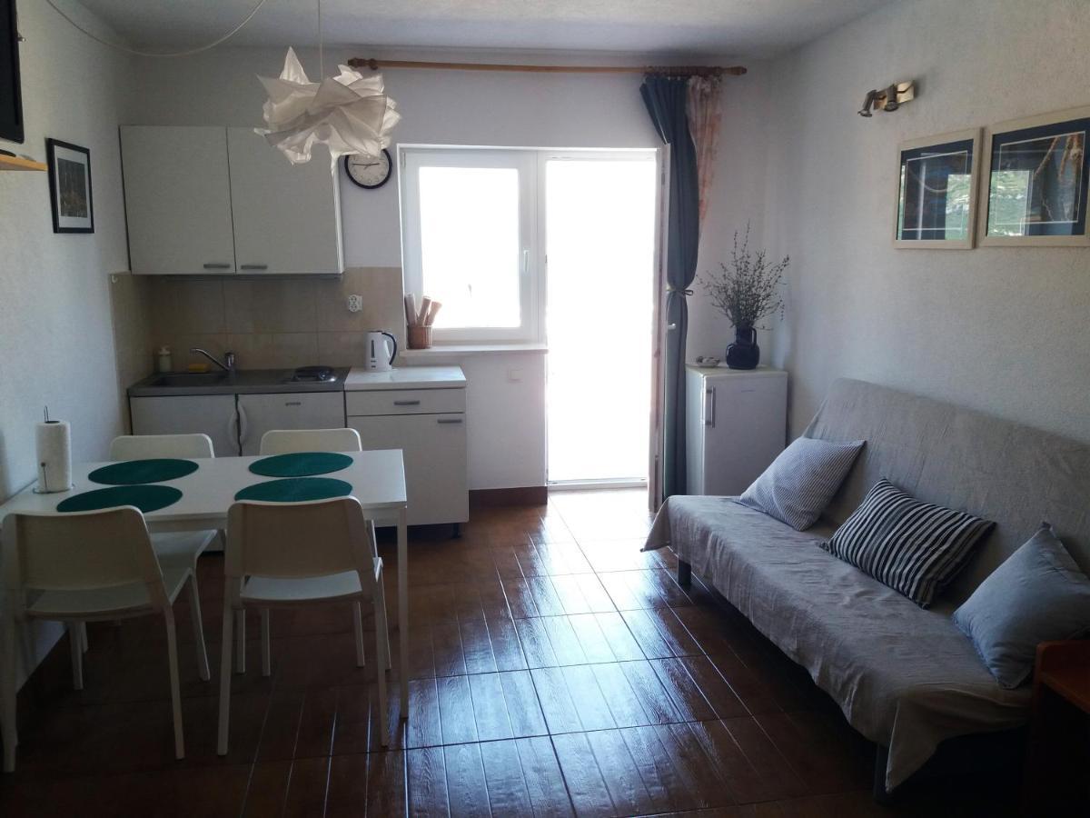 Filippi Apartment